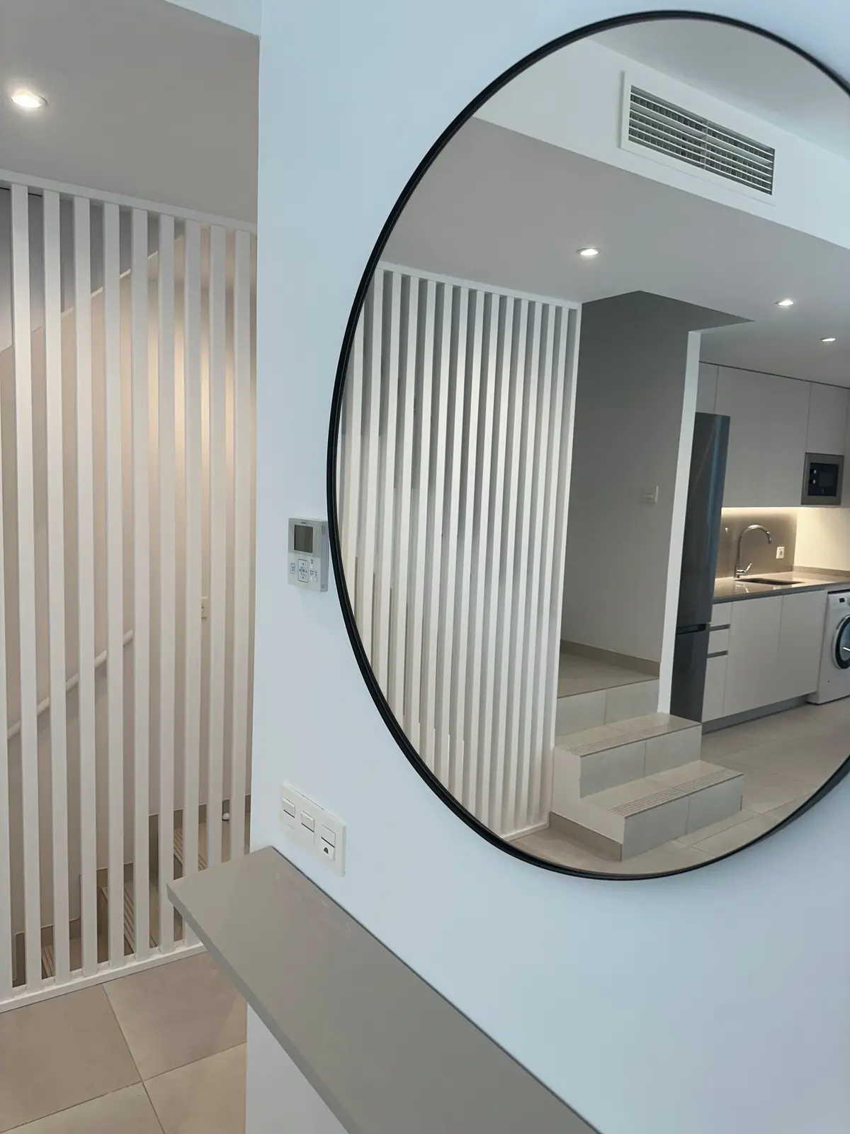 Detalle del salón de una vivienda en la costa de Rota